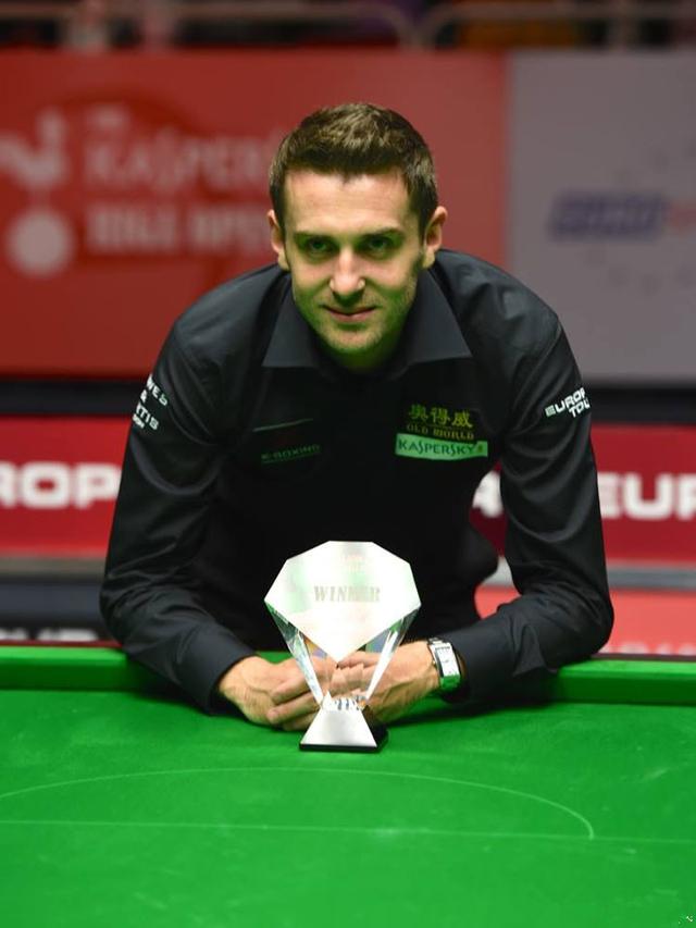 键比赛中的 键比赛中的