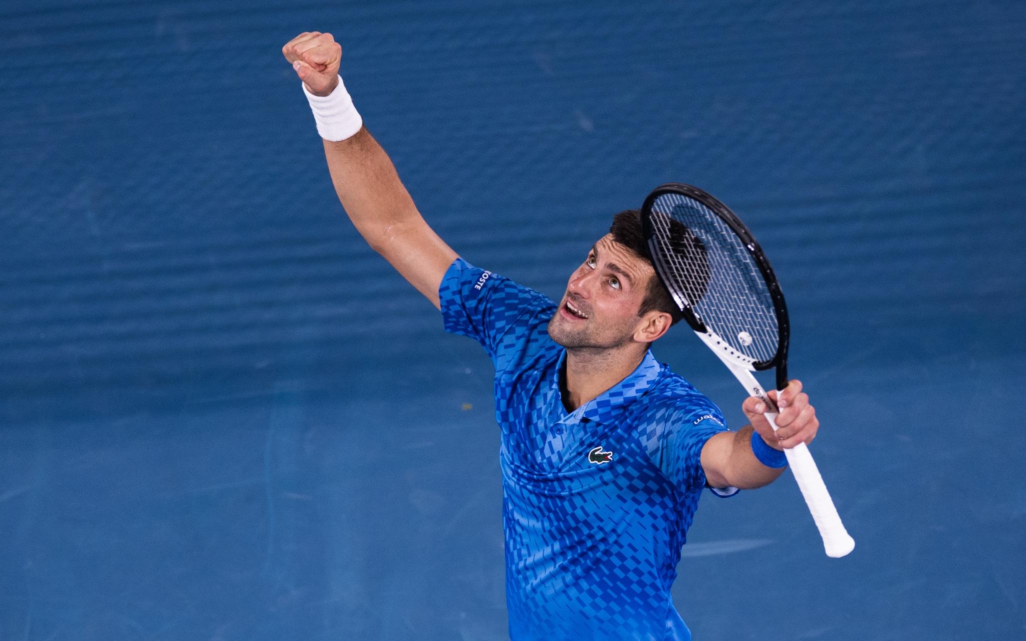 她在赛后坦 她在赛后坦