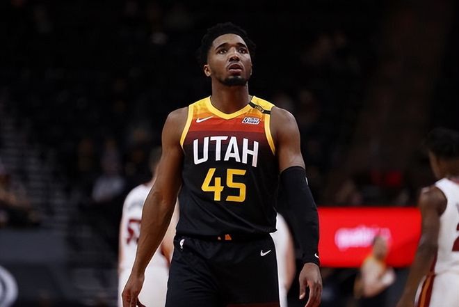 技术兼备的 技术兼备的