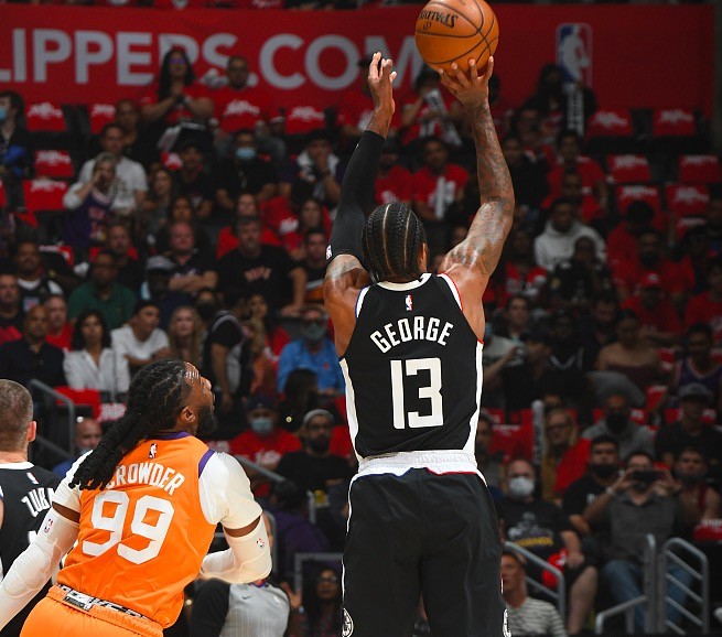 向其他年轻 向其他年轻