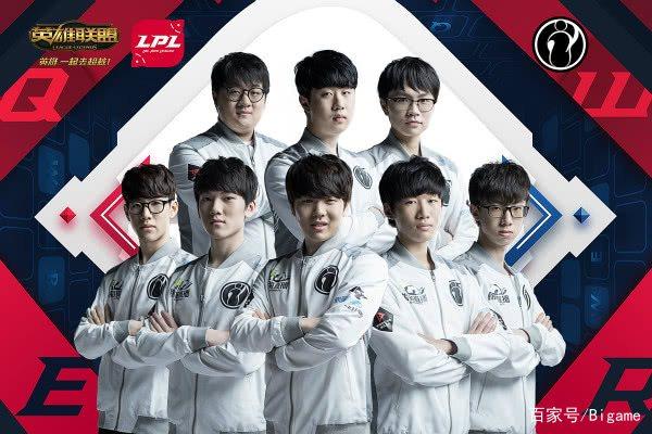 ​移师广州继续集训，中国男足19日出征新西兰.