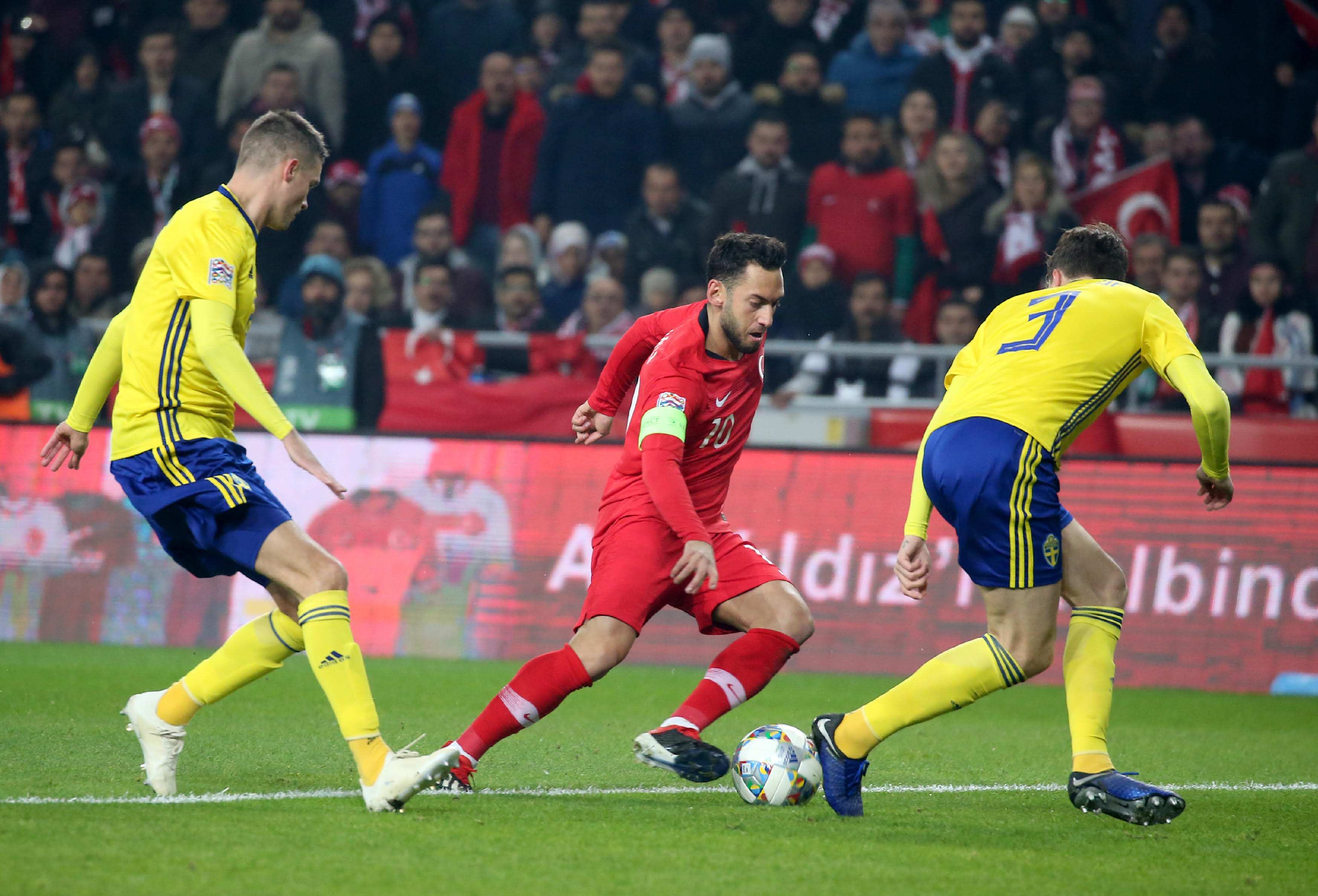 上海一户人家晾衣法,甚是高级,分享给大家瞧瞧!不知道亏就大了.