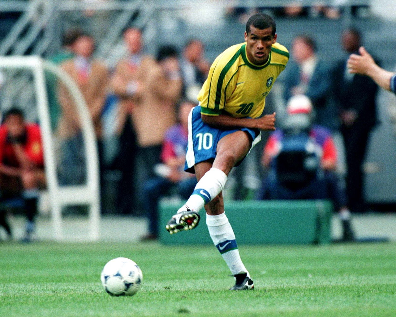 相互鼓励的 相互鼓励的