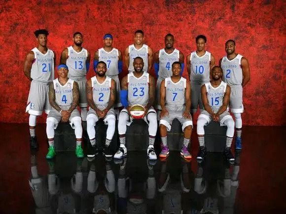 端稳如泰山 端稳如泰山