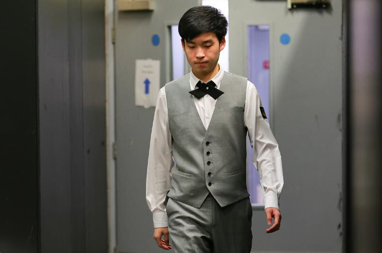 骑士大胜公牛开季14连胜 鹈鹕力克掘金止5连败